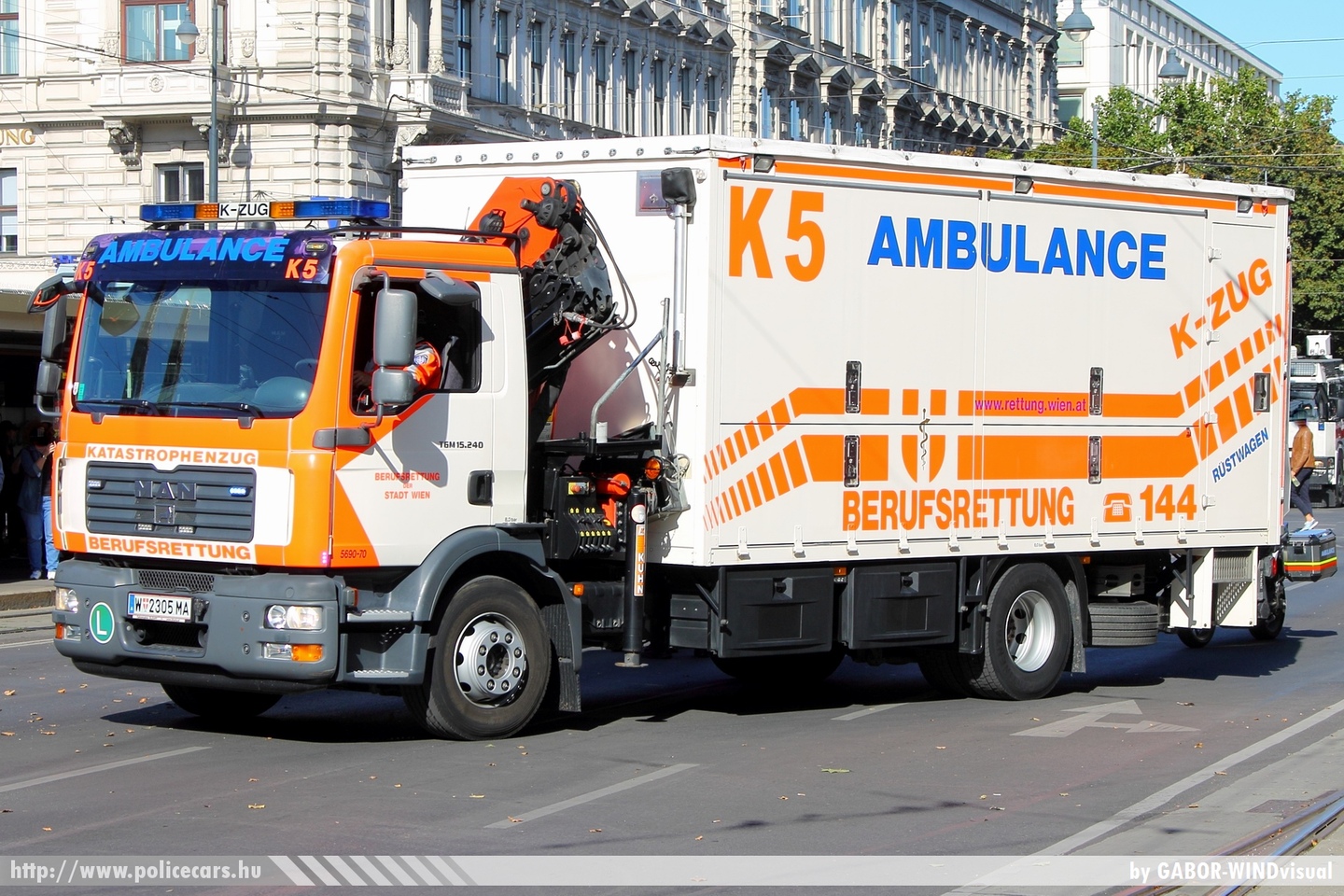 MAN TGM 15.240, Bécs, fotó: GABOR- WINDvisual
Keywords: osztrák Ausztria mentő mentőautó ambulance austrian Austria