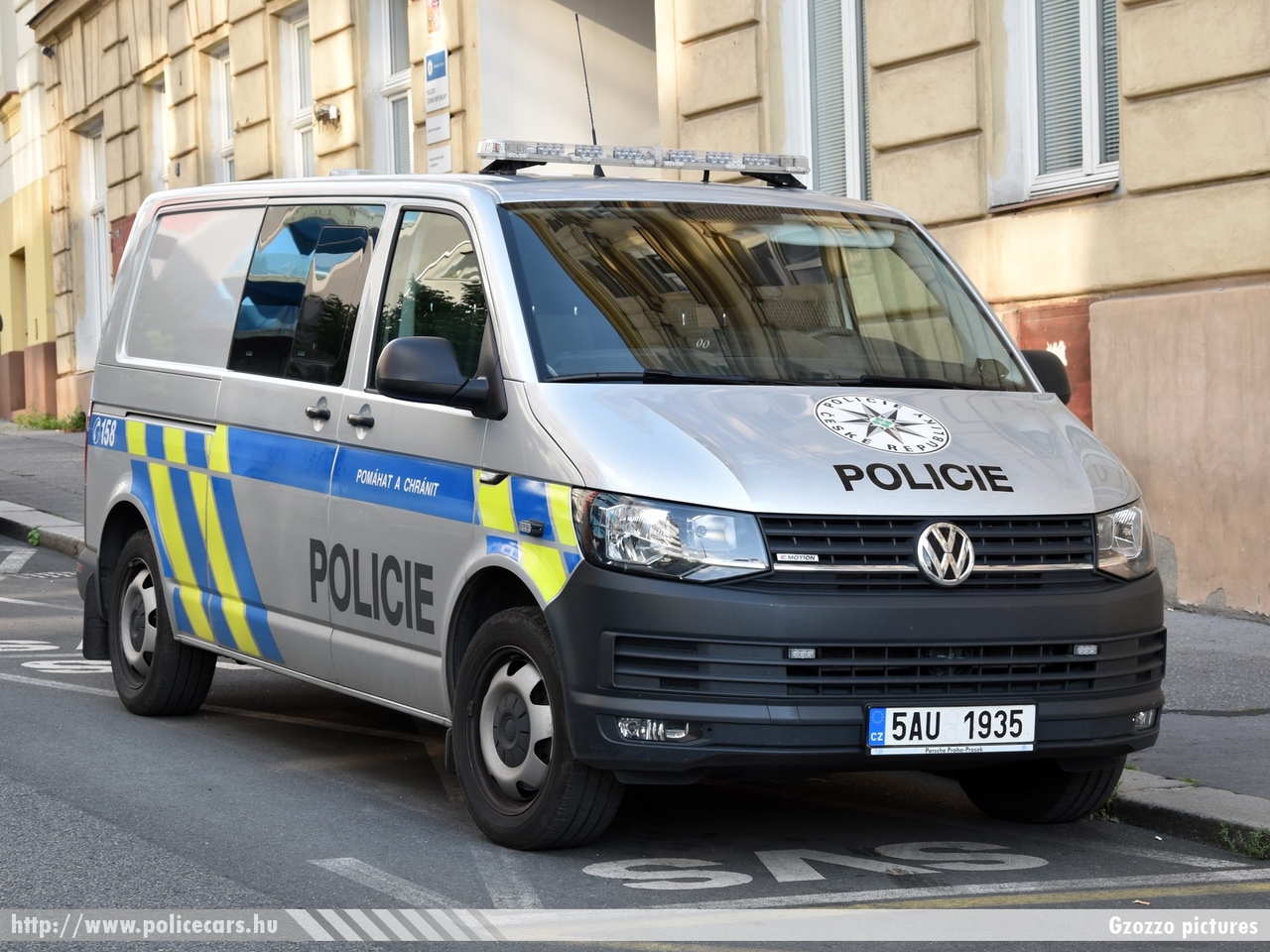 Volkswagen Transporter T6, fotó: Gzozzo pictures
Keywords: cseh Csehország czech police policecar rendőrautó rendőr