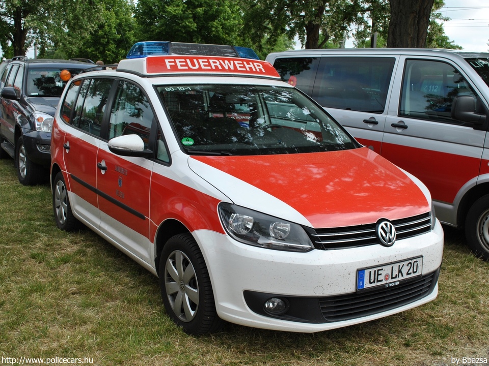 Volkswagen Touran, fotó: Bbazsa
Keywords: német Németország tûzoltó tûzoltóautó tûzoltóság Germany german fire firetruck
