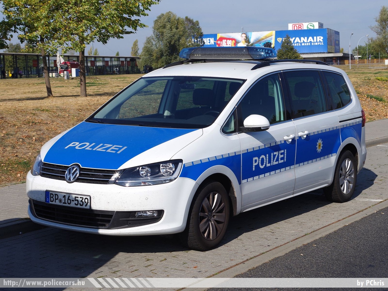 Volkswagen Sharan, fotó: PChris
Keywords: német Németország rendőr rendőrautó rendőrség german Germany police policecar