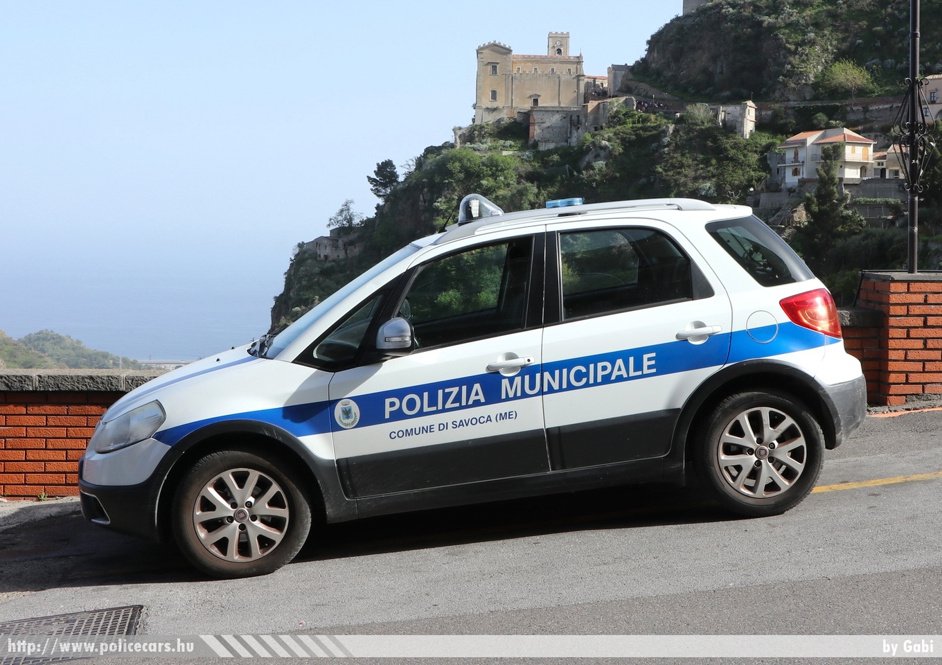 Fiat Sedici, Polizia Municipale Comune di Savoca (ME), fotó: Gabi
Keywords: rendőr rendőrautó rendőrség olasz Olaszország police policecar Italy italian