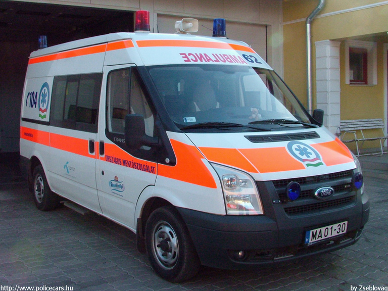 Ford Transit, Országos Mentõszolgálat, fotó: Zseblovag
Keywords: mentő mentőautó OMSZ magyar magyarország MA01-30