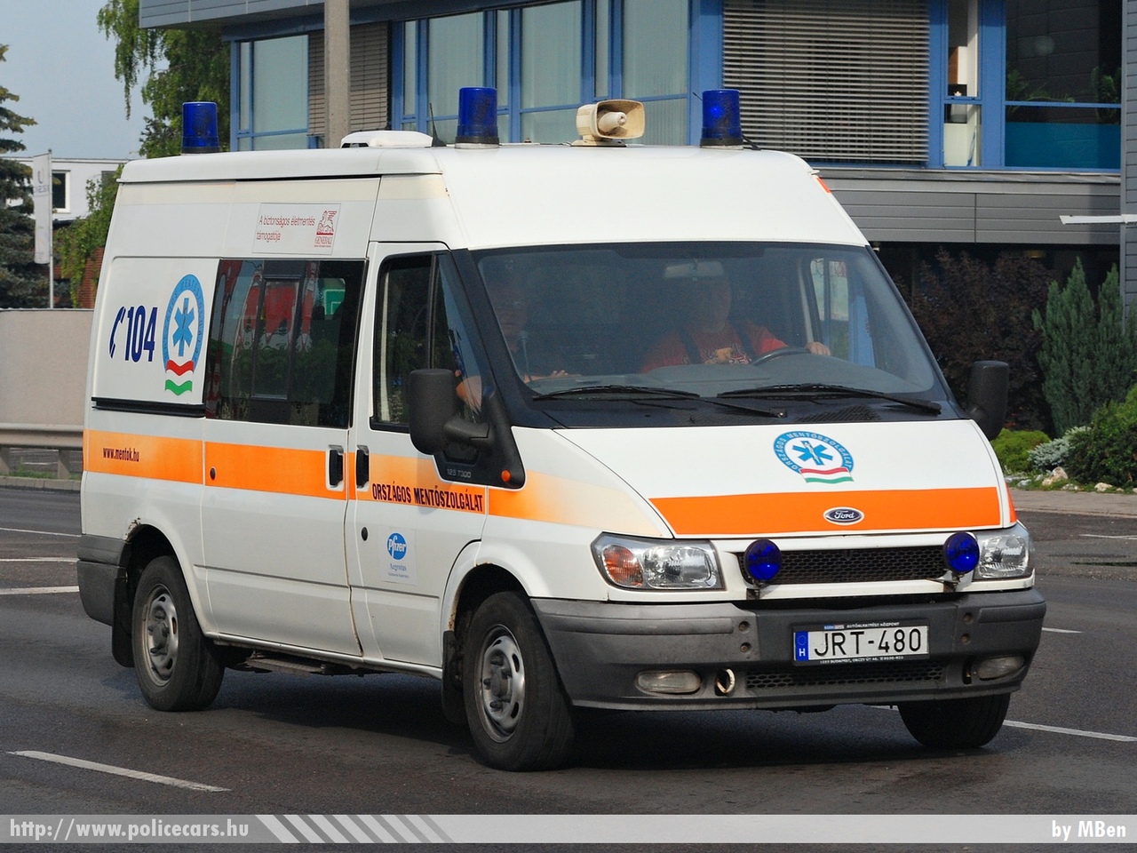 Ford Transit, Országos Mentõszolgálat, fotó: MBen
Keywords: magyar Magyarország mentő mentőautó OMSZ Hungary hungarian ambulance JRT-480