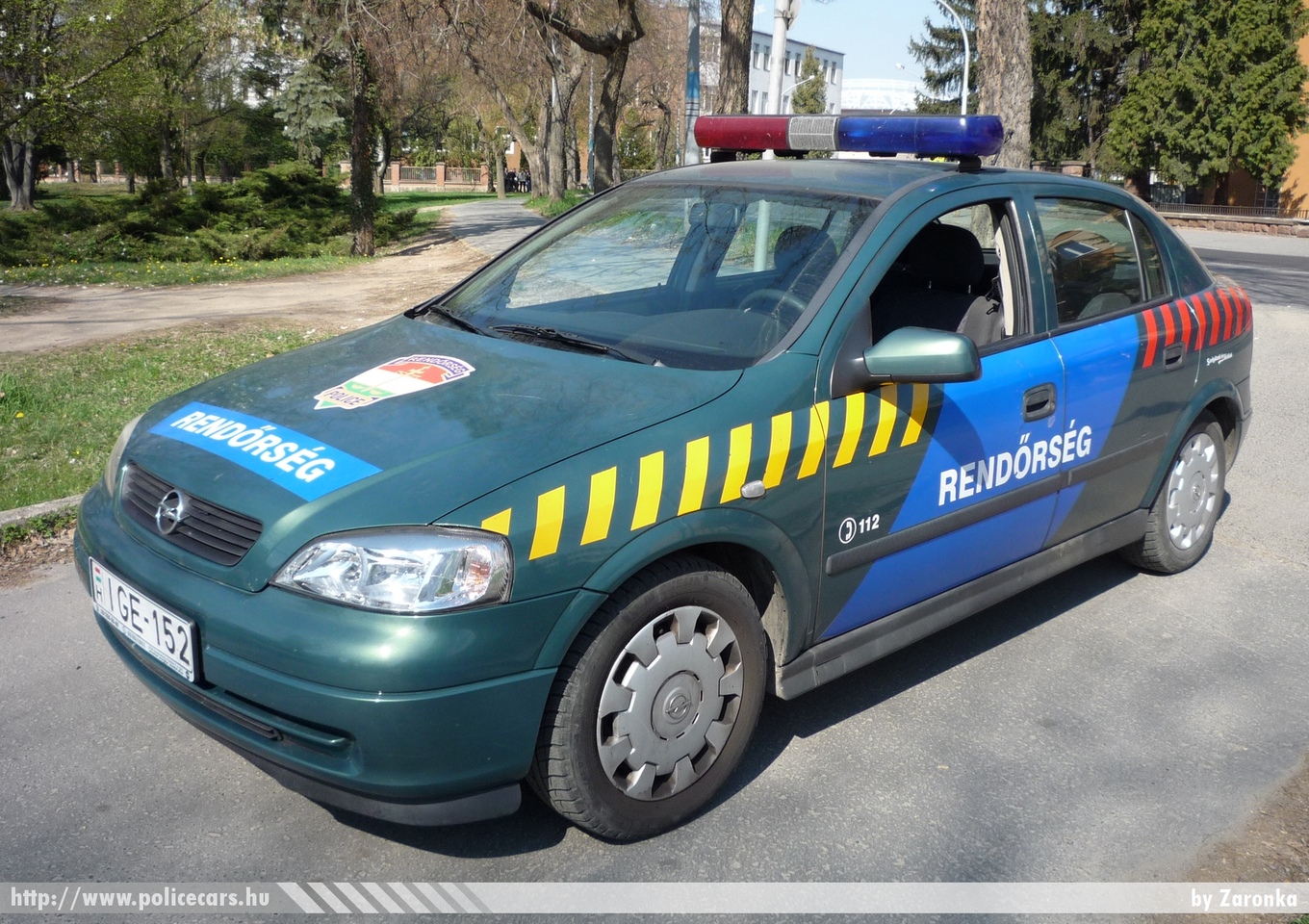 Opel Astra G, fotó: Zaronka
Keywords: magyar Magyarország rendőr rendőrautó rendőrség Hungary hungarian police policecar IGE-152