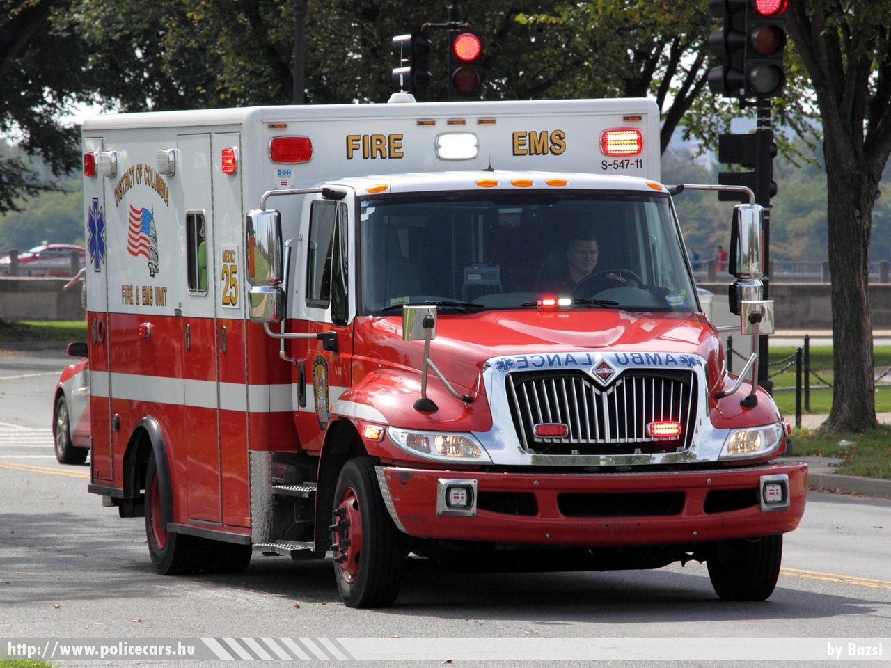 International 4300 DuraStar, Frazer Type I, fotó: Bazsi
Keywords: USA Amerikai Egyesült Államok mentő mentőautó ambulance united states