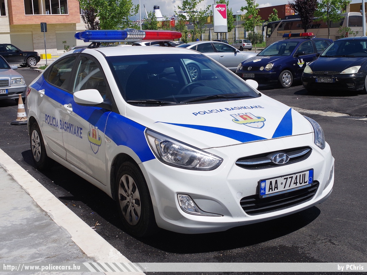 Hyundai Accent, fotó: PChris
Keywords: albán Albánia rendőrség rendőr rendőrautó police policecar albanian