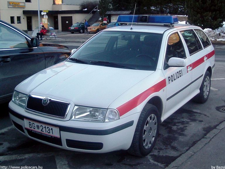 Skoda Octavia, fotó: Bazsi
Keywords: Ausztria osztrák rendőr rendőrautó rendőrség police policecar Austria