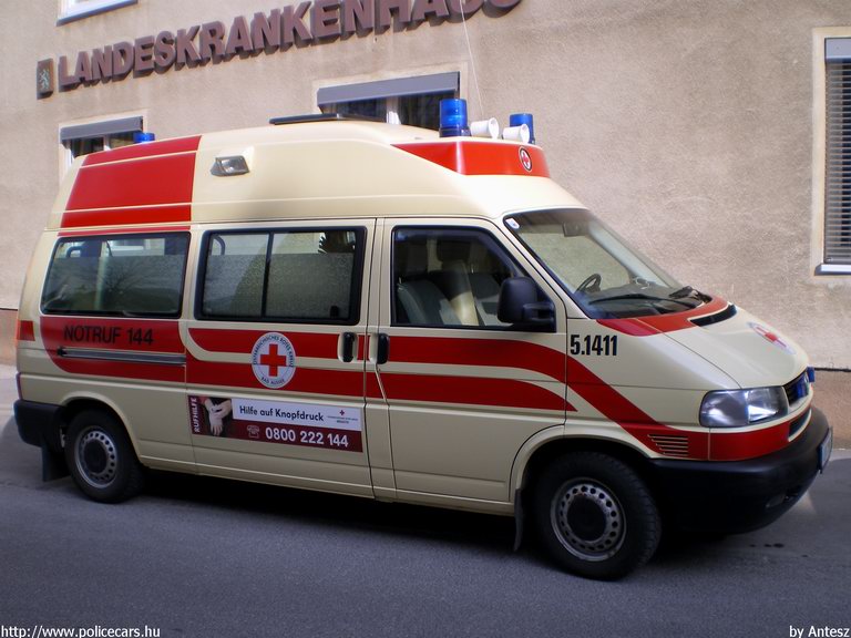 VW Transporter T4, fotó: Antesz
Keywords: Ausztria osztrák mentő mentőautó