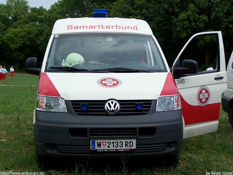 VW Transport T5, fotó: Rédei József
Keywords: Ausztria osztrák mentő mentőautó