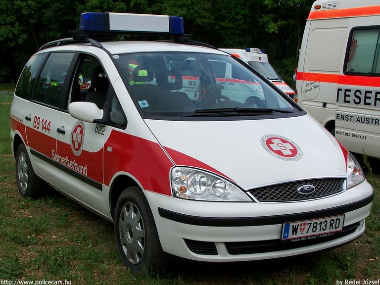Ford Galaxy, fotó: Rédei József
Keywords: Ausztria osztrák mentő mentőautó