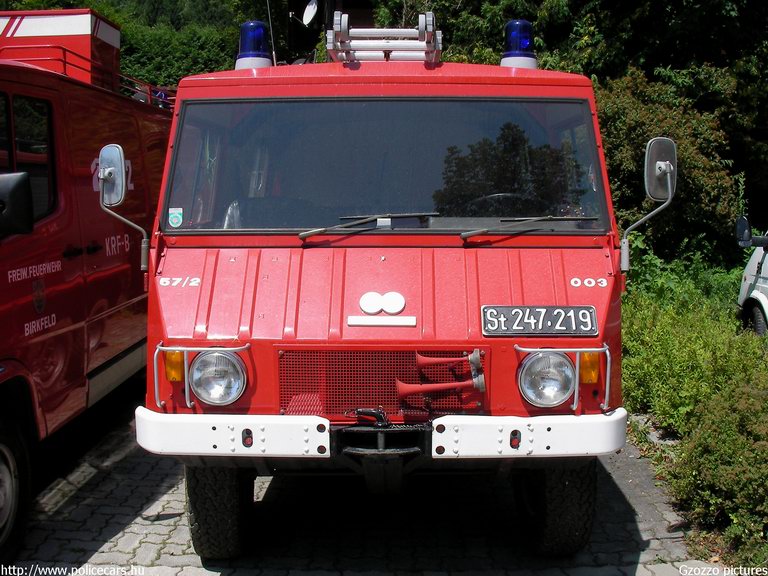 Pinzgauer, fotó: Gzozzo pictures
Keywords: Ausztria osztrák tûzoltó tûzoltóautó tûzoltóság