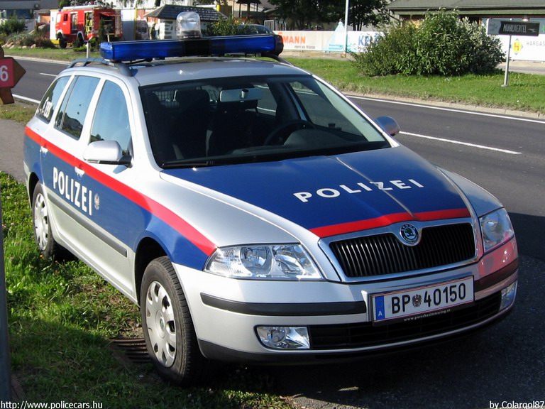 Skoda Octavia II, fotó: Colargol87
Keywords: Ausztria osztrák rendőr rendőrautó rendőrség police policecar Austria