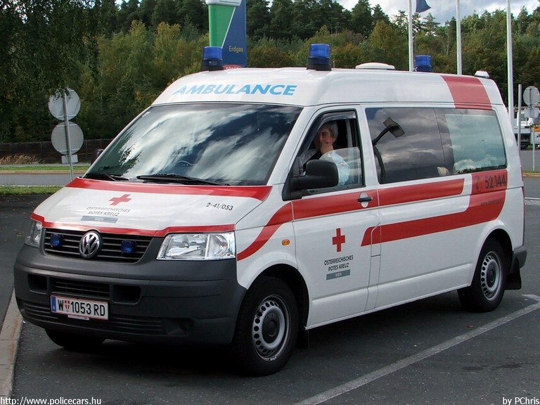 VW Transporter T5, fotó: PChris
Keywords: Ausztria osztrák mentő mentőautó