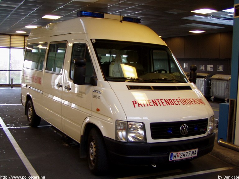 VW LT, fotó: Danigabi
Keywords: Ausztria osztrák mentő mentőautó