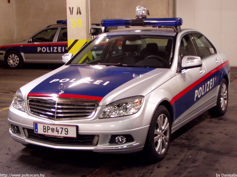 Mercedes-Benz C220 CDI, fotó: Danigabi
Keywords: Ausztria osztrák rendőr rendőrautó rendőrség police policecar Austria
