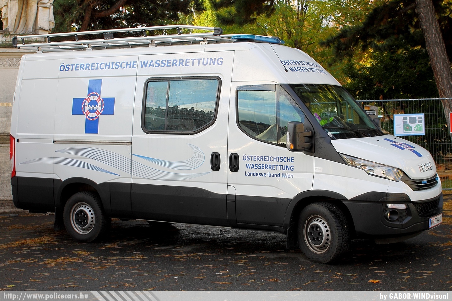 Iveco Daily, fotó: GABOR- WINDvisual
Keywords: osztrák Ausztria Austria austrian mentő mentőautó ambulance