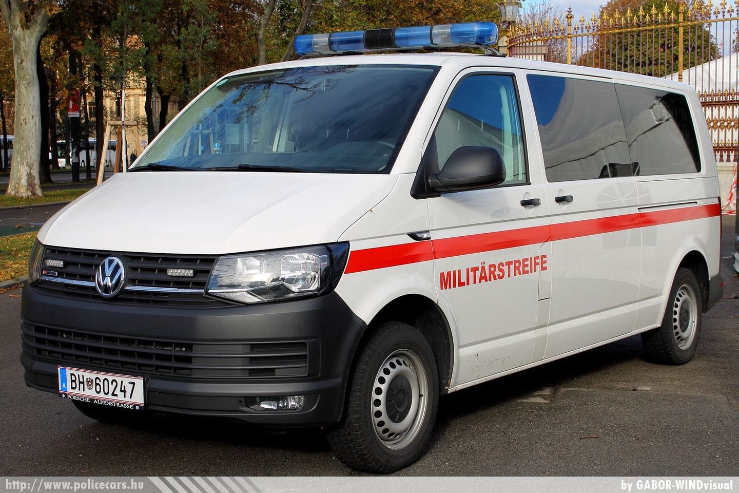 Volkswagen Transporter T6, fotó: GABOR- WINDvisual
Keywords: osztrák Ausztria Austria austrian police policecar rendőr rendőrautó katonai military