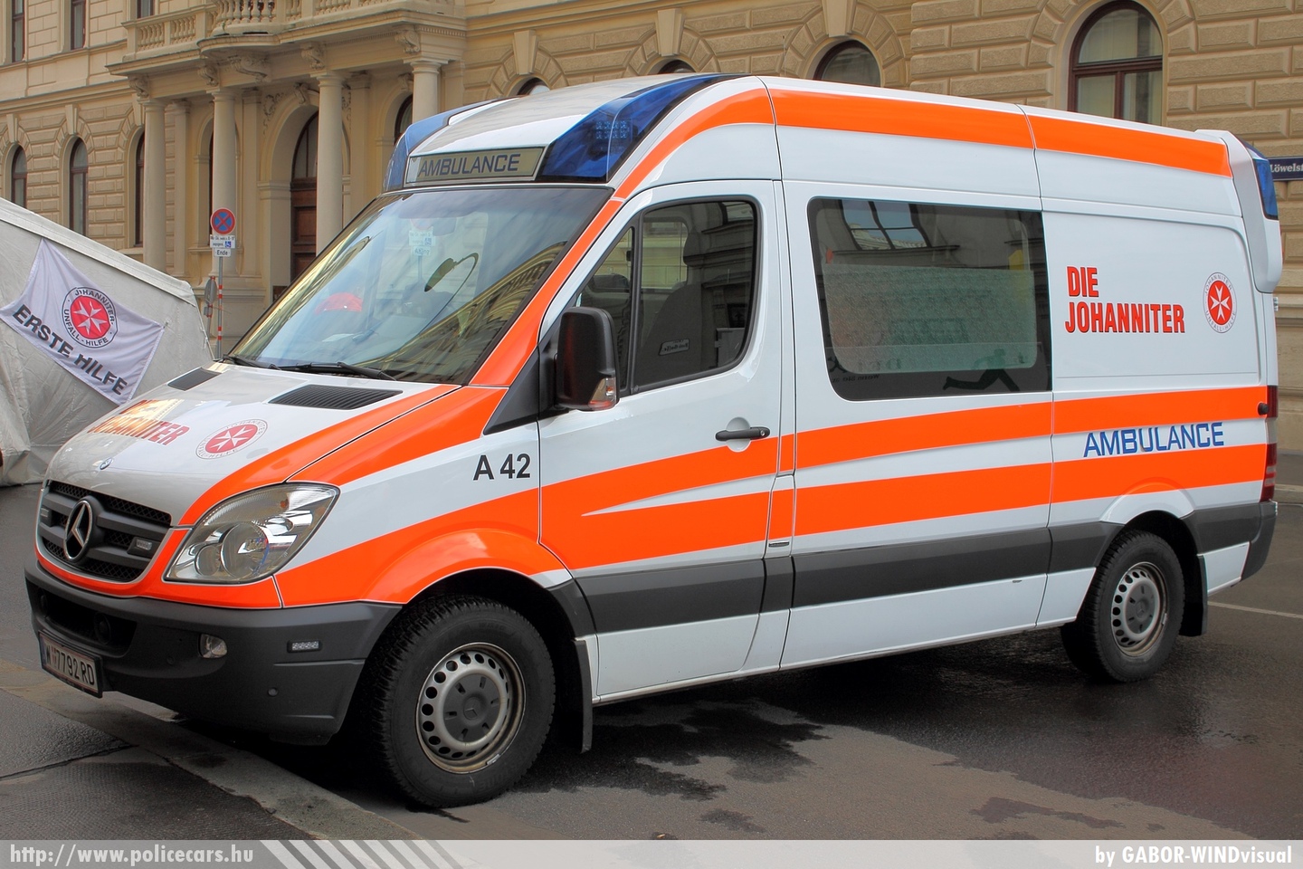 Mercedes Sprinter II, fotó: GABOR- WINDvisual
Keywords: osztrák Ausztria mentő mentőautó ambulance austrian Austria