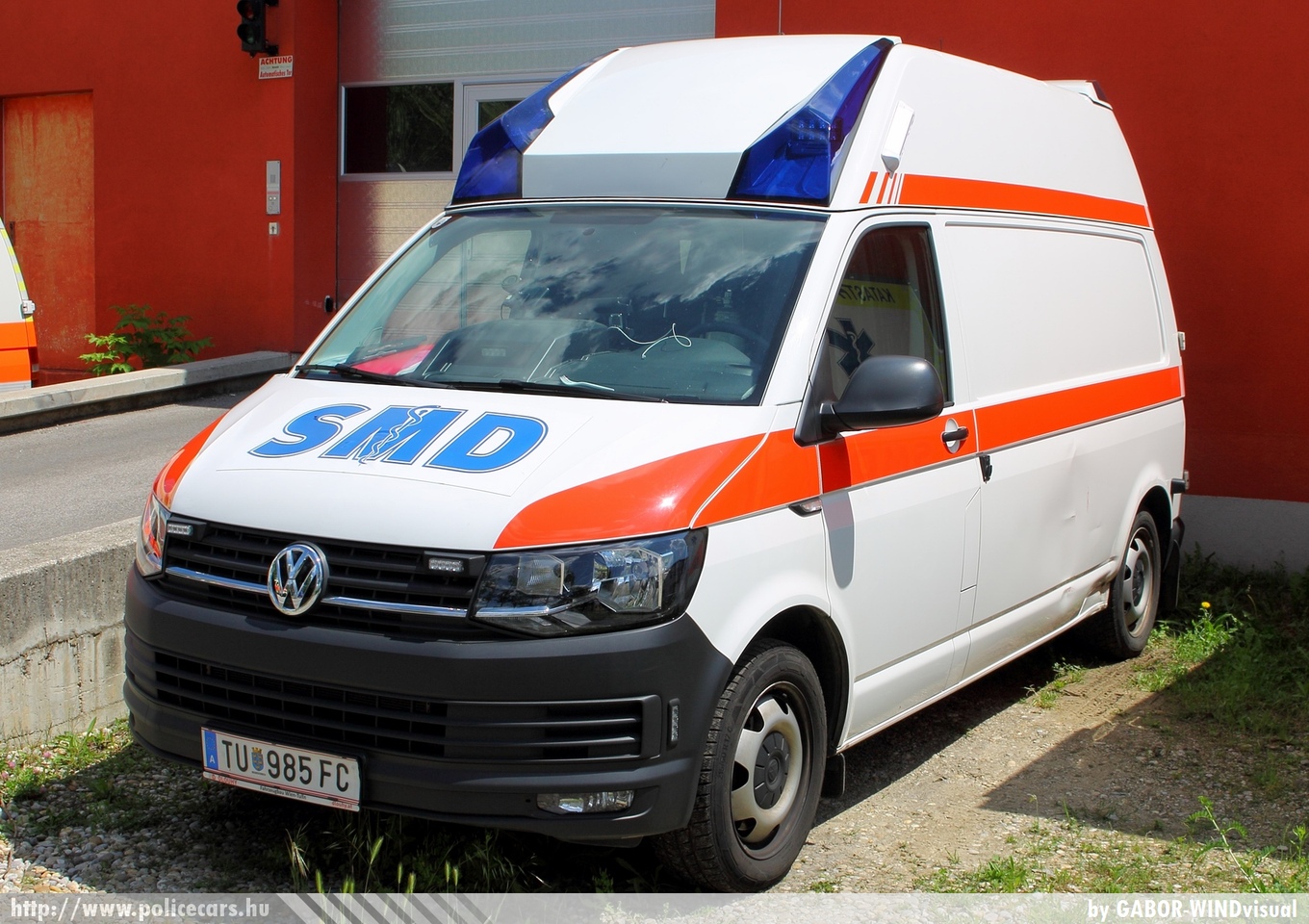 Volkswagen Transporter T5 facelift, fotó: GABOR- WINDvisual
Keywords: osztrák Ausztria mentő mentőautó ambulance austrian Austria