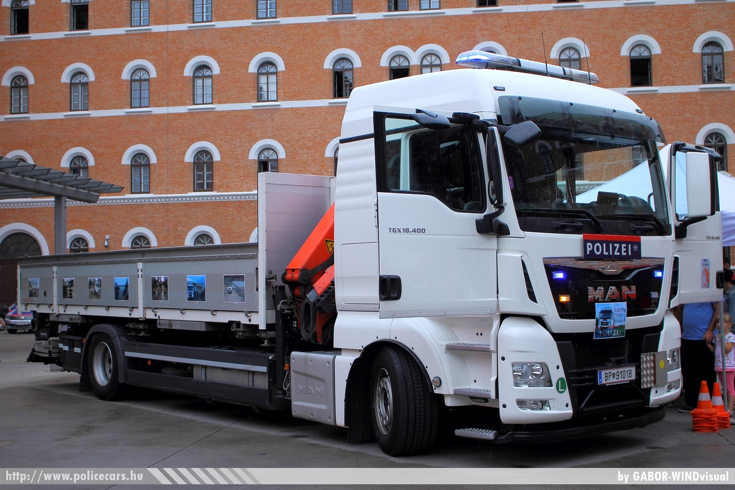 MAN T6X 18.400, fotó: GABOR-WINDvisual
Keywords: osztrák Ausztria rendőr rendőrautó rendőrség police policecar Austria austrian