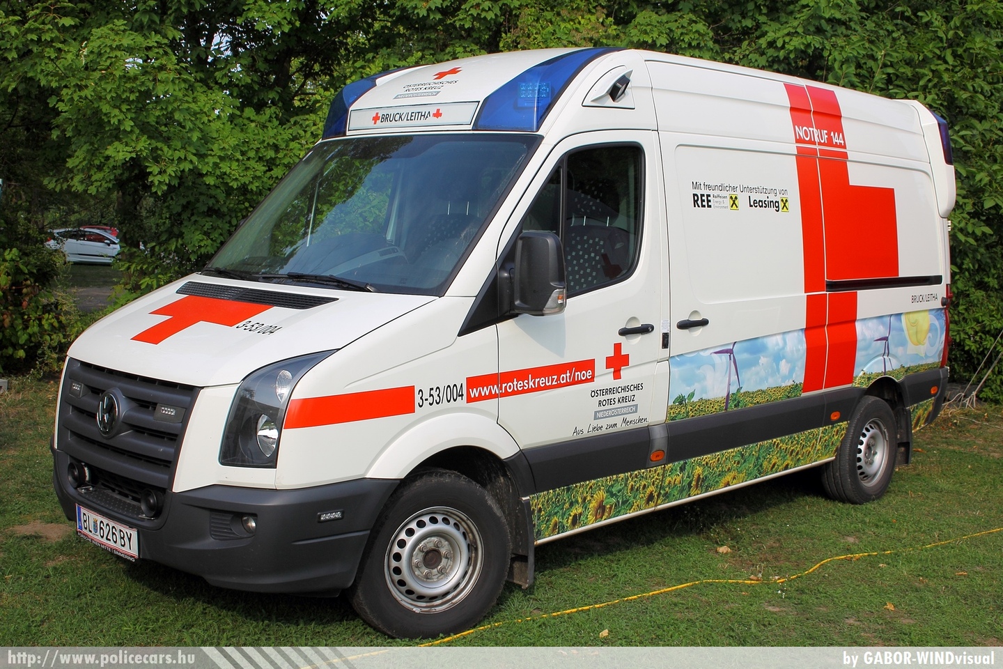 Volkswagen Crafter, Österreichisches Rotes Kreuz, fotó: GABOR-WINDvisual
Keywords: osztrák Ausztria mentő mentőautó ambulance austrian Austria