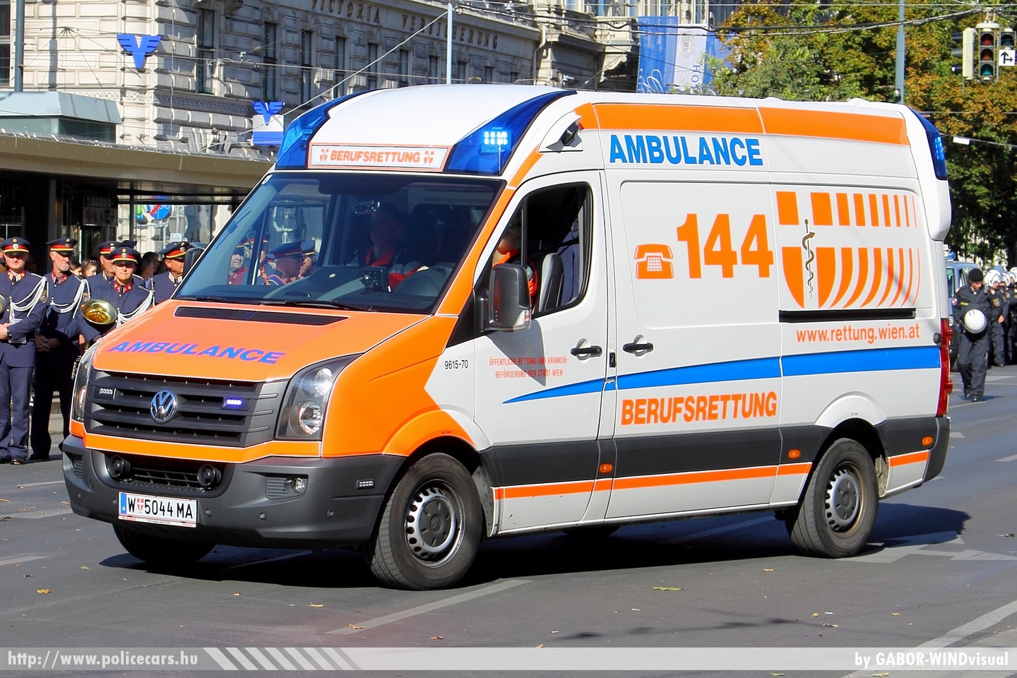 Volkswagen Crafter, Bécs, fotó: GABOR-WINDvisual
Keywords: osztrák Ausztria mentő mentőautó ambulance austrian Austria
