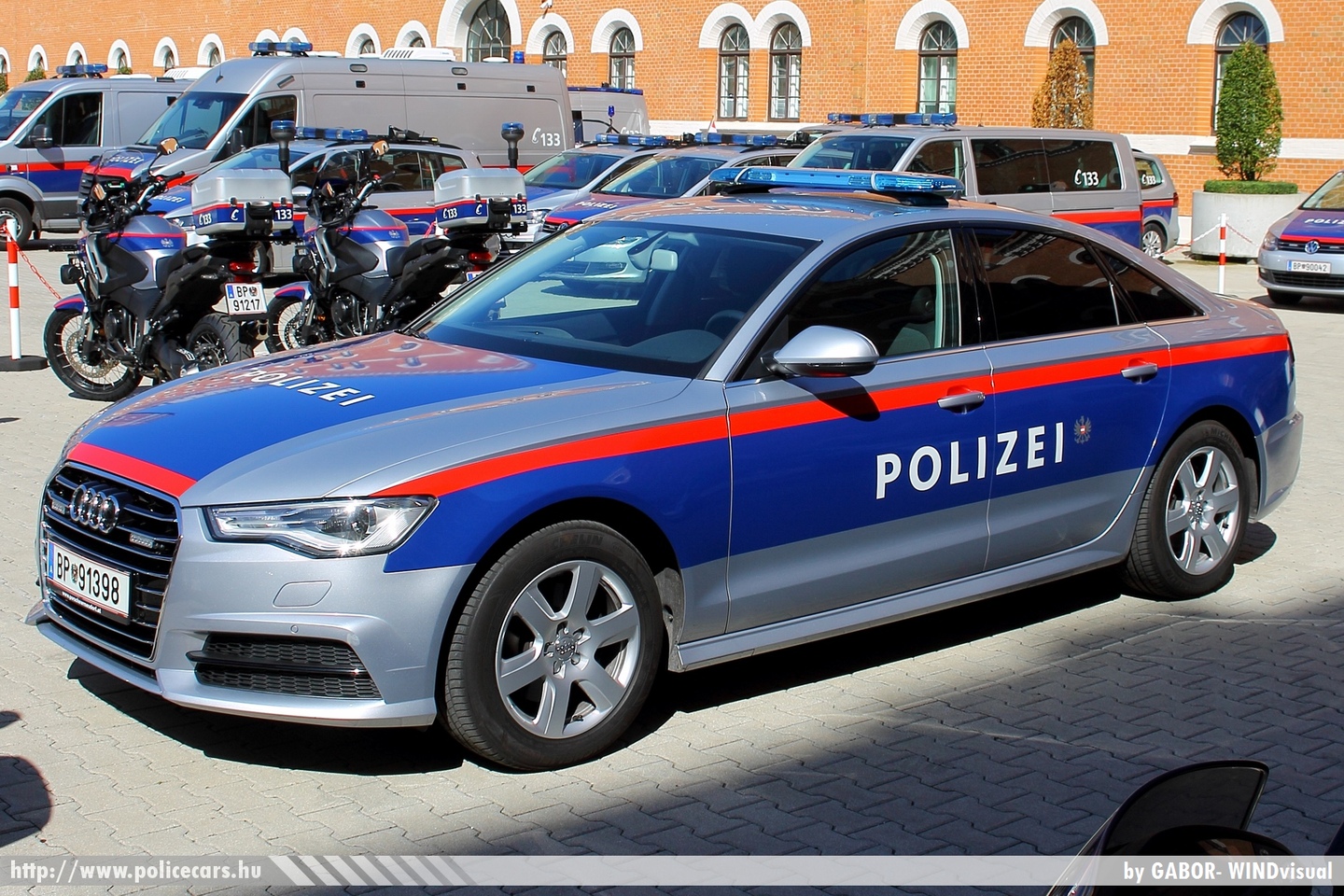 Audi A6, fotó: GABOR-WINDvisual
Keywords: osztrák Ausztria rendőr rendőrautó rendőrség police policecar Austria austrian