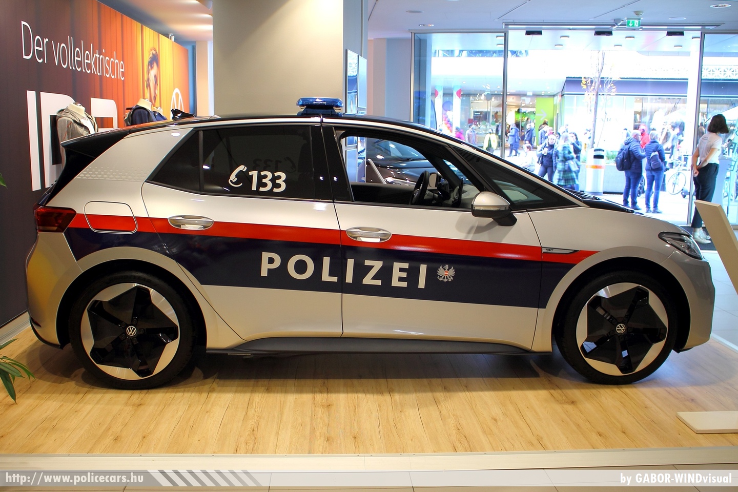Volkswagen ID.3, fotó: GABOR-WINDvisual
Keywords: osztrák Ausztria rendőr rendőrautó rendőrség police policecar Austria austrian