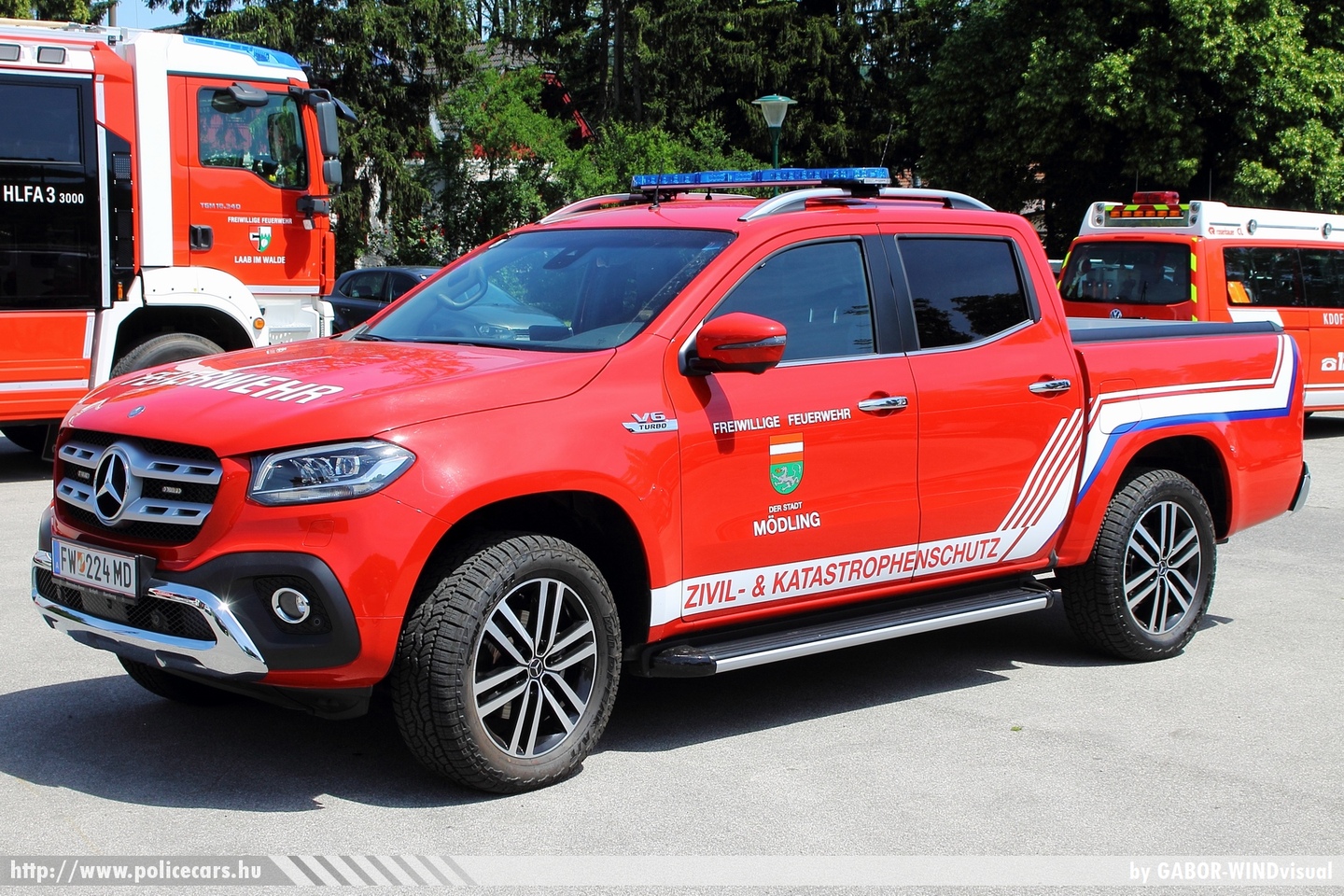 Mercedes X, Mödling, fotó: GABOR-WINDvisual
Keywords: osztrák Ausztria tûzoltó tûzoltóautó tûzoltóság fire firetruck Austria
