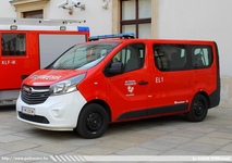 aua585.jpg