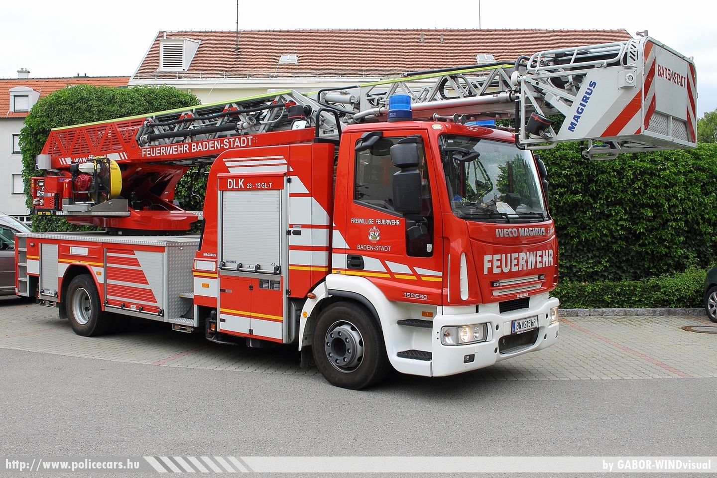 Iveco Magirus DLK 23-12 GLT CS, Freiwillige Feuerwehr Baden Stadt, fotó: GABOR-WINDvisual
Keywords: osztrák Ausztria tûzoltó tûzoltóautó tûzoltóság fire firetruck Austria