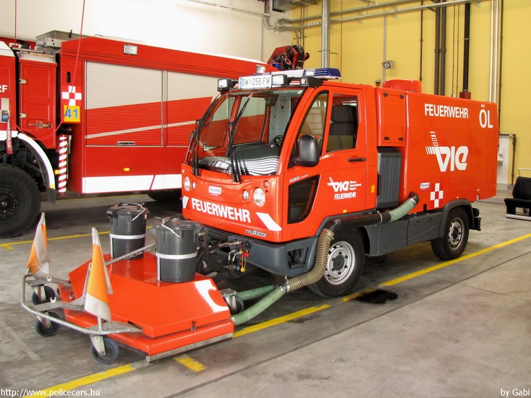 Multicar FUMO, Vienna International Airport, fotó: Gabi
Keywords: osztrák Ausztria tûzoltó tûzoltóautó tûzoltóság