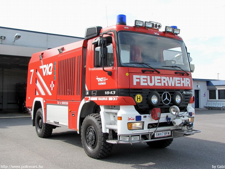 Mercedes-Benz Actros 1843 Magirus, Vienna International Airport, fotó: Gabi
Keywords: osztrák Ausztria tûzoltó tûzoltóautó tûzoltóság