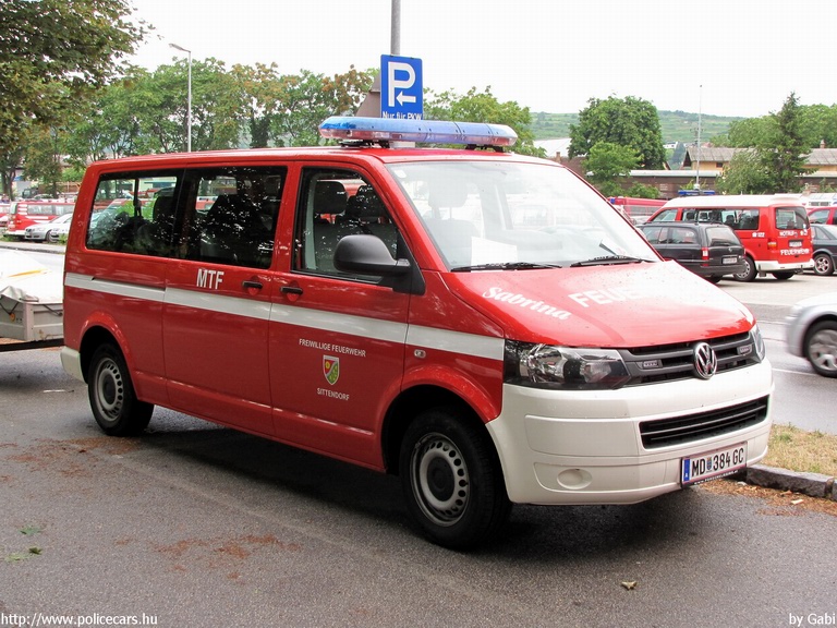 Volkswagen Transporter T5 facelift, fotó: Gabi
Keywords: osztrák Ausztria tûzoltó tûzoltóautó tûzoltóság