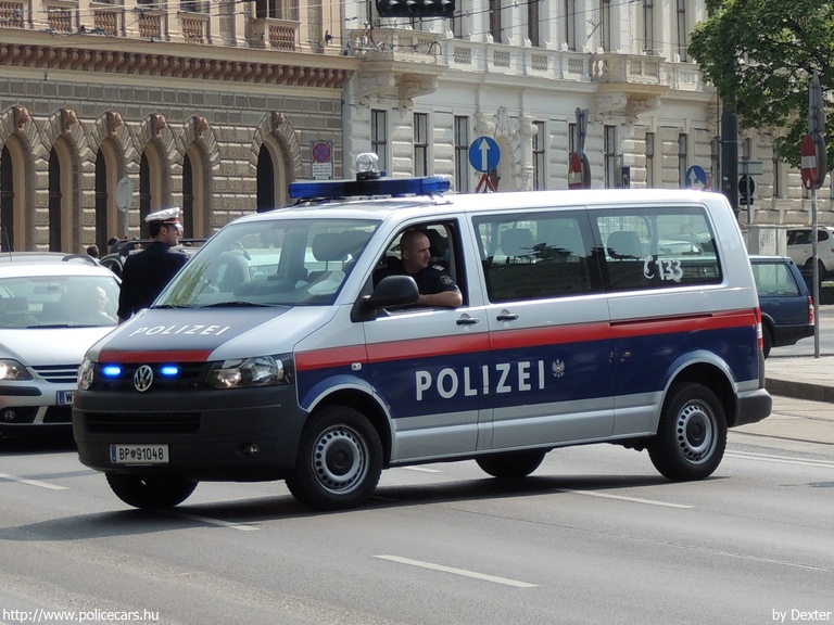 Volkswagen Transporter T5 facelift, fotó: Dexter
Keywords: rendőr rendőrautó rendőrség osztrák Ausztria BP91048 police policecar Austria