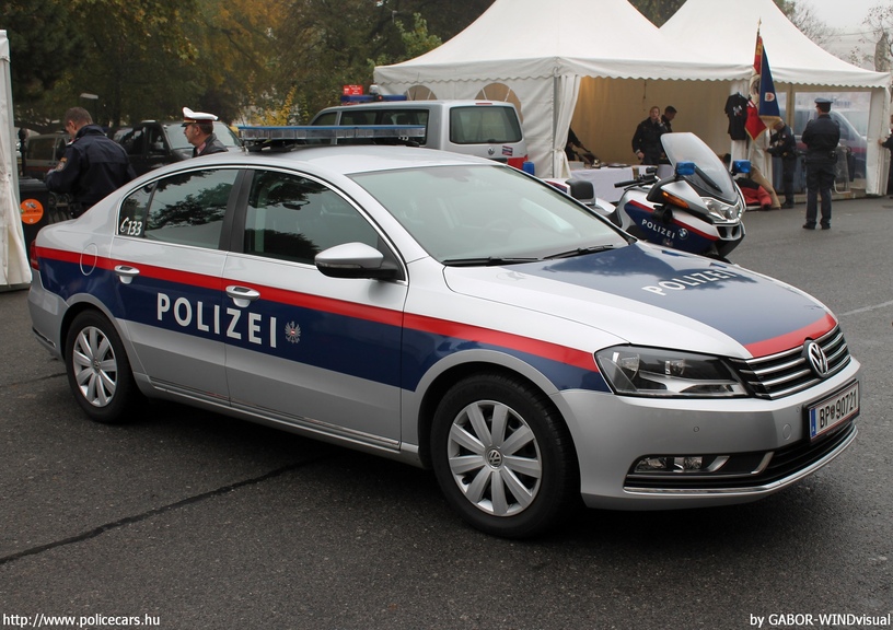 Volkswagen Passat, fotó: GABOR-WINDvisual
Keywords: osztrák Ausztria rendőr rendőrautó rendőrség BP90721 police policecar Austria
