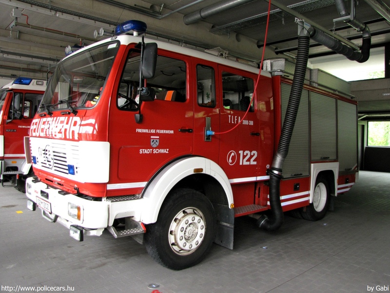 Mercedes-Benz 1817 TLFA 3000-300, fotó: Gabi
Keywords: osztrák Ausztria tûzoltó tûzoltóautó tûzoltóság SZ-1ZCZ