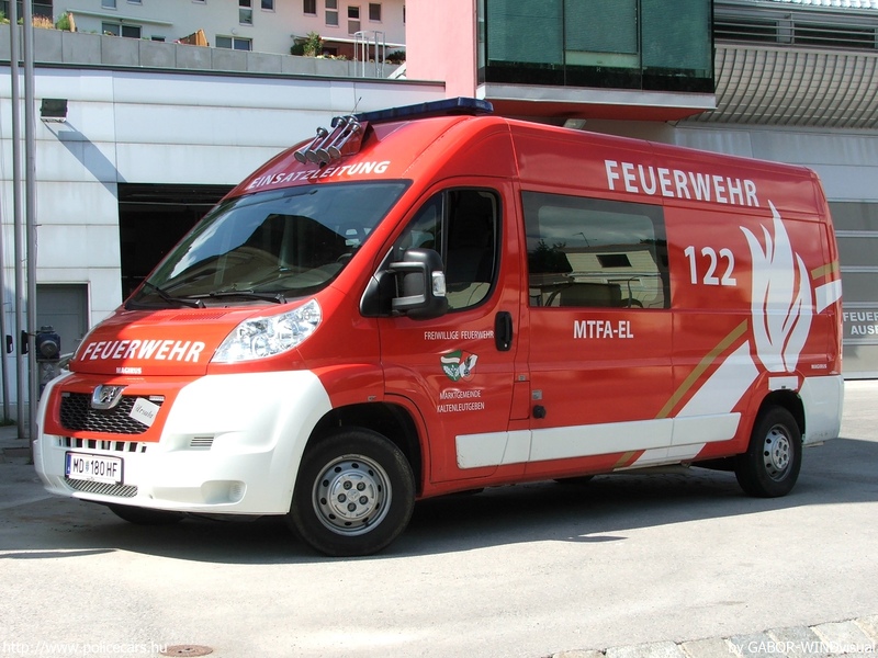 Peugeot Boxer, fotó: GABOR-WINDvisual
Keywords: osztrák Ausztria tûzoltó tûzoltóautó tûzoltóság MD-180HF