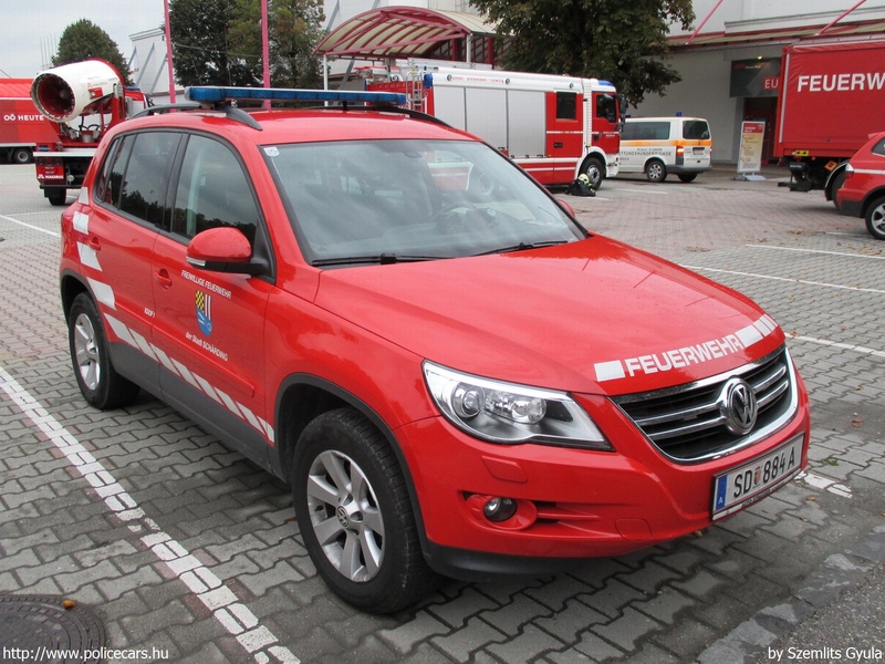 Volkswagen Tiguan, fotó: Szemlits Gyula
Keywords: osztrák Ausztria tûzoltó tûzoltóautó tûzoltóság SD-884A