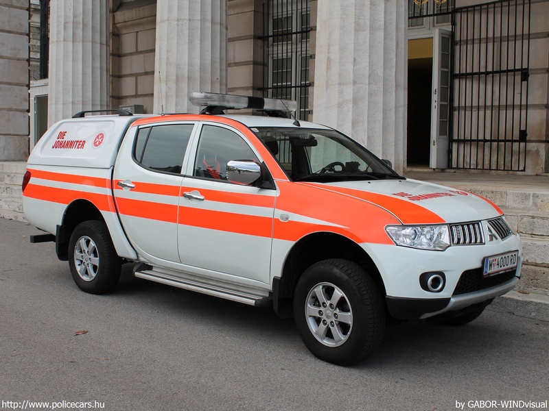 Mitsubishi L200, fotó: GABOR-WINDvisual
Keywords: mentő mentőautó Ausztria osztrák
