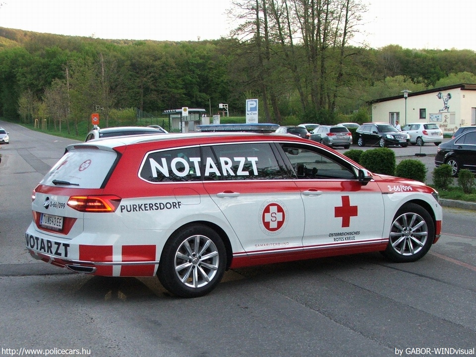 Volkswagen Passat 4-Motion Highline DSG, fotó: GABOR-WINDvisual
Keywords: osztrák Ausztria mentő mentőautó TU-643EE ambulance austrian Austria