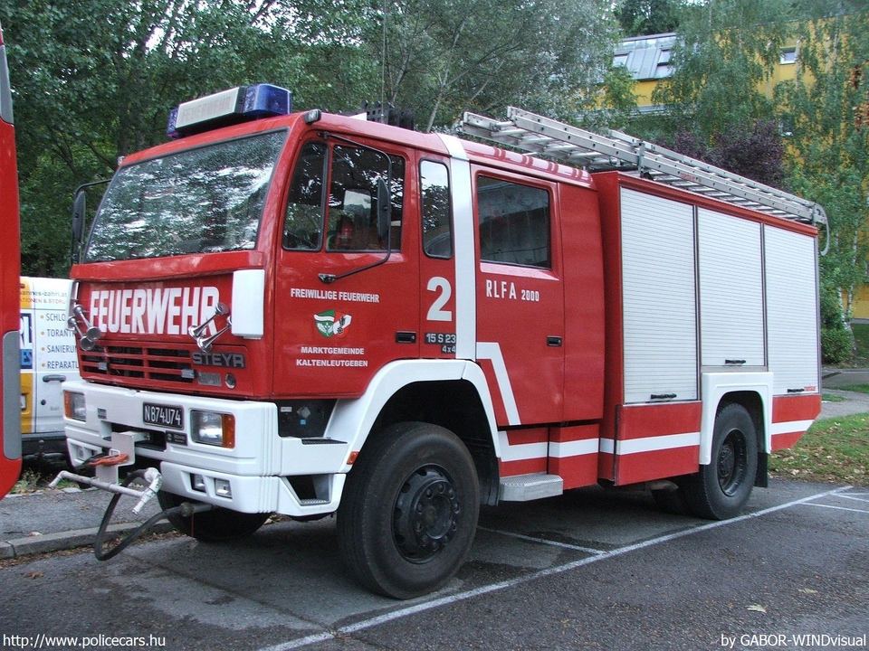 Steyr 15S23 4x4 Rosenbauer RLFA 2000, Kaltenleutgeben, fotó: GABOR-WINDvisual
Keywords: Ausztria osztrák tûzoltó tûzoltóautó tûzoltóság N874U74 fire firetruck austrian Austria