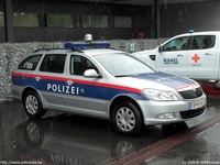 Filename=au883.jpg
Filesize=331KiB
Dimensions=960x720
Date added=Sep 14, 2015 au883.jpg