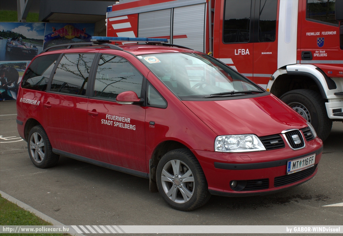 Seat Alhambra, Spielberg, fotó: GABOR-WINDvisual
Keywords: osztrák Ausztria tûzoltó tûzoltóautó tûzoltóság Austria austrian fire firetruck MT-116FF