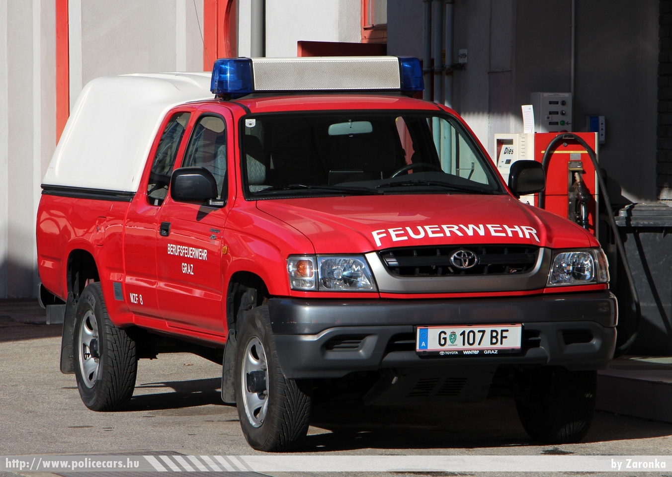 Toyota Hilux, Graz, fotó: Zaronka
Keywords: osztrák Ausztria tûzoltó tûzoltóautó tûzoltóság Austria austrian fire firetruck G-107BF