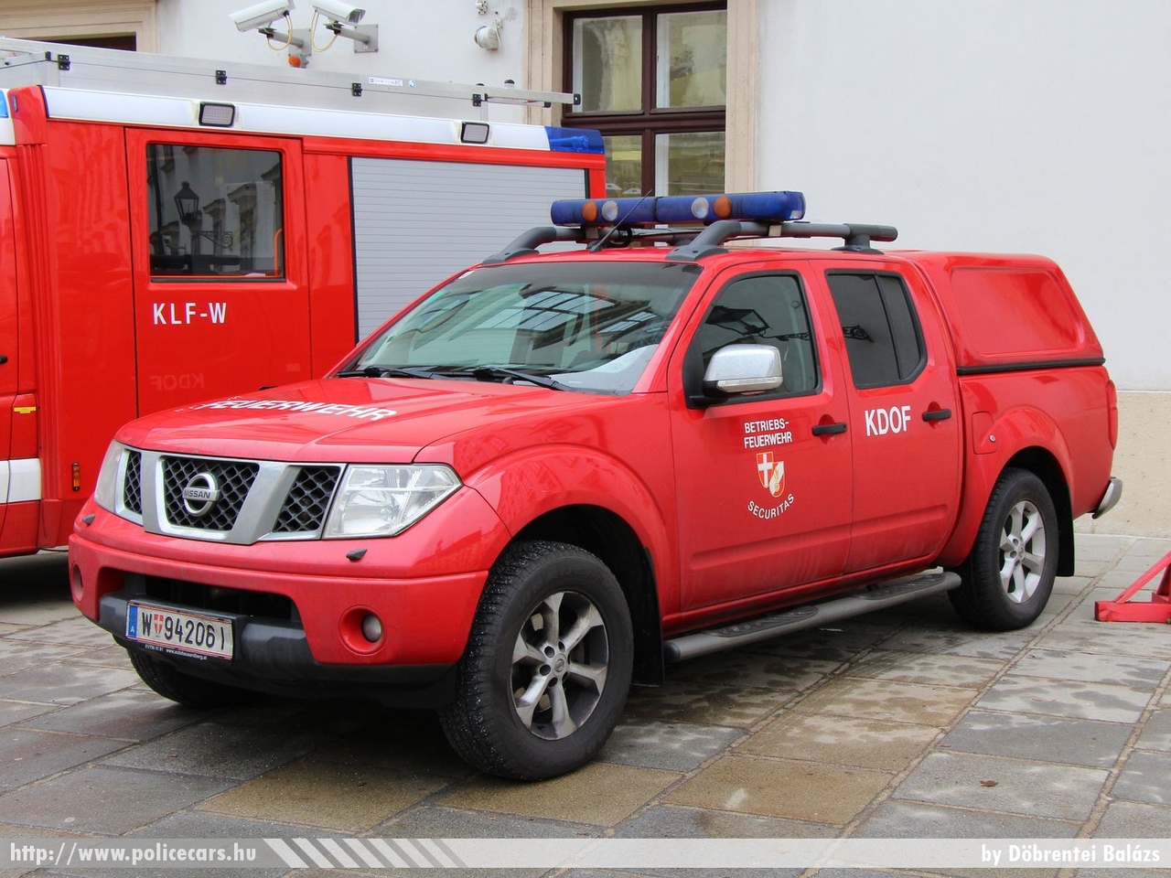 Nissan Navara, fotó: Döbrentei Balázs 
Keywords: Ausztria osztrák tûzoltó tûzoltóautó tûzoltóság