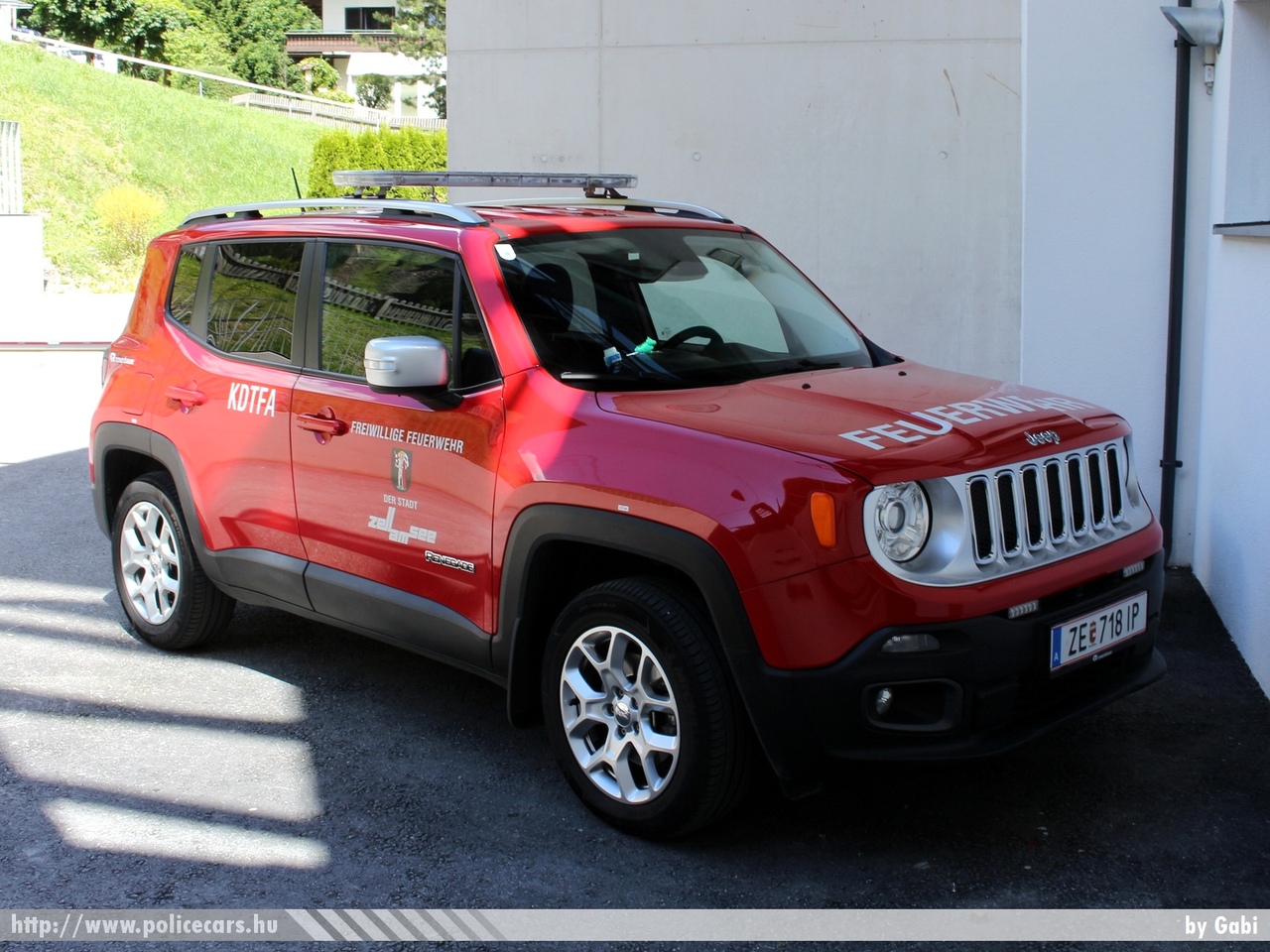 Jeep Renegade Limited 4x4, fotó: Gabi
Keywords: osztrák Ausztria tûzoltó tûzoltóautó tûzoltóság