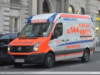 aua061.jpg