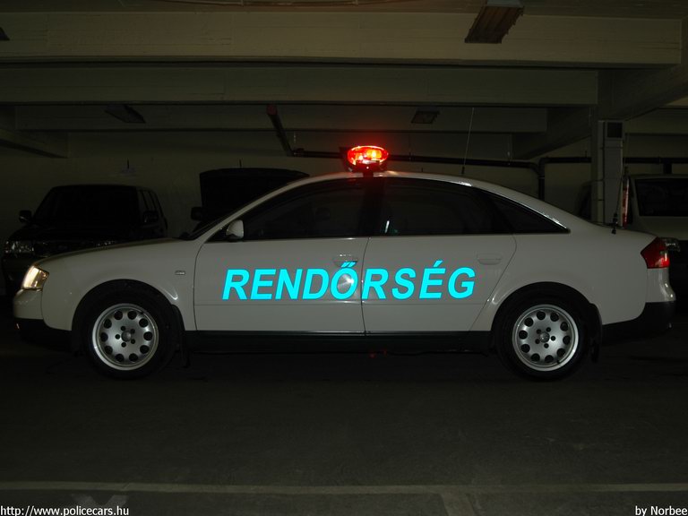Audi A6, fotó: Norbee
Keywords: rendőrautó rendőrség rendőr magyar Magyarország police policecar Hungary hungarian