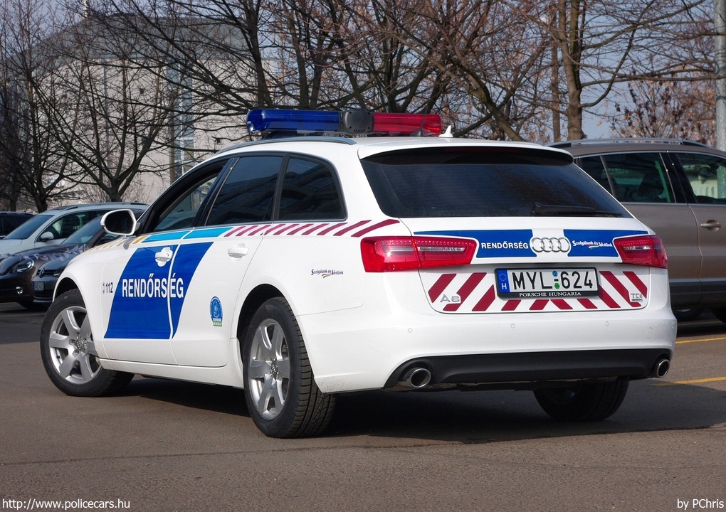 Audi A6 Avant V6 3.0 TDI quattro, fotó: PChris
Keywords: rendőr rendőrautó rendőrség magyar Magyarország MYL-624 police policecar Hungary hungarian